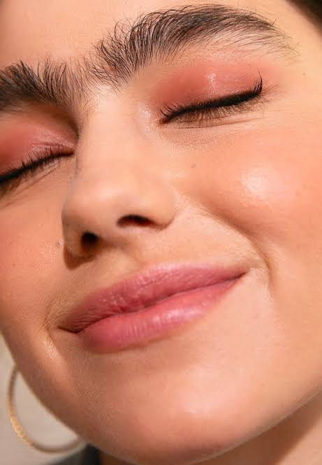 تینت لب و گونه ی تولیپ